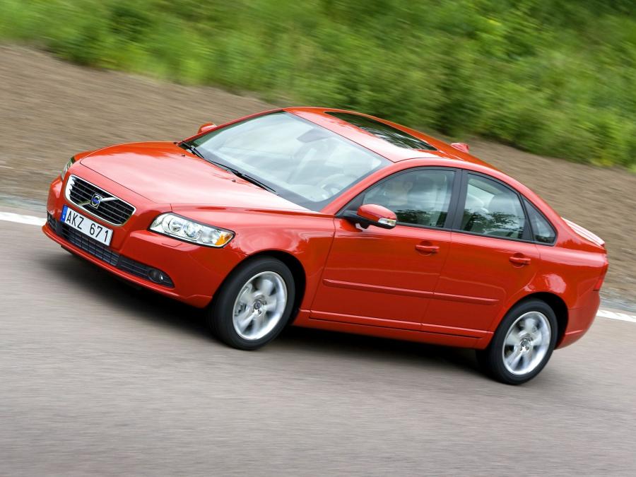  Volvo S40 T5 2007 года  (фото 9 из 41)